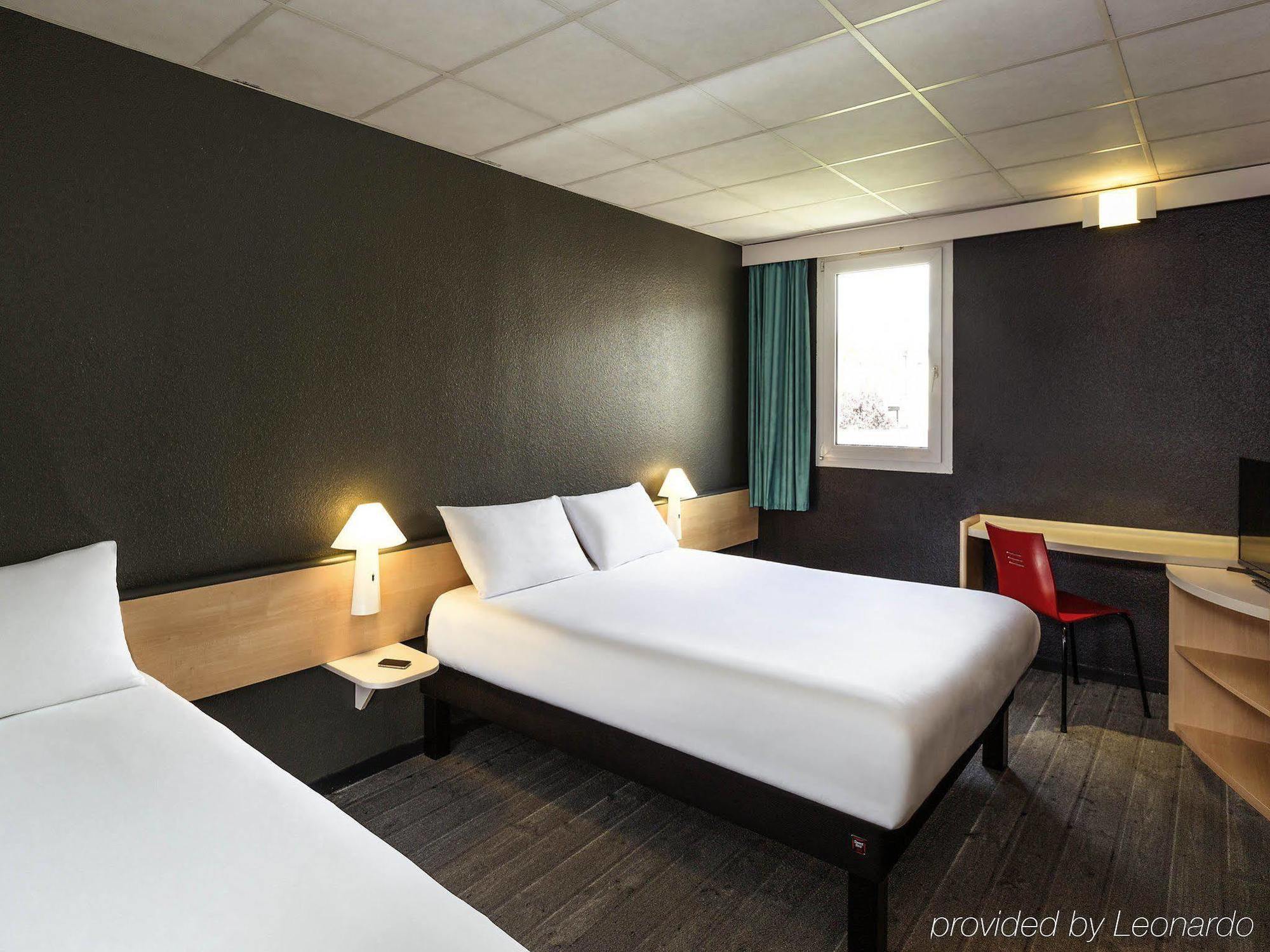 Ibis Lannion Hotel Exterior photo