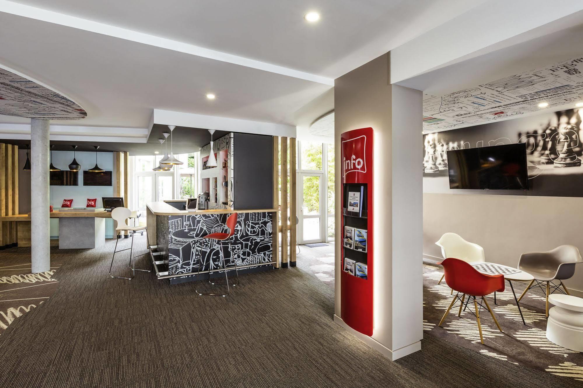 Ibis Lannion Hotel Exterior photo